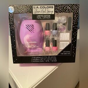 L.A. Colors Glam Nail Lounge Kit with Purple Nail Dryer NWT in Box